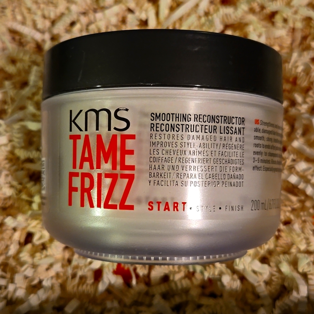 KMS Tame Frizz Smoothing Reconstructor - 6.7 oz*